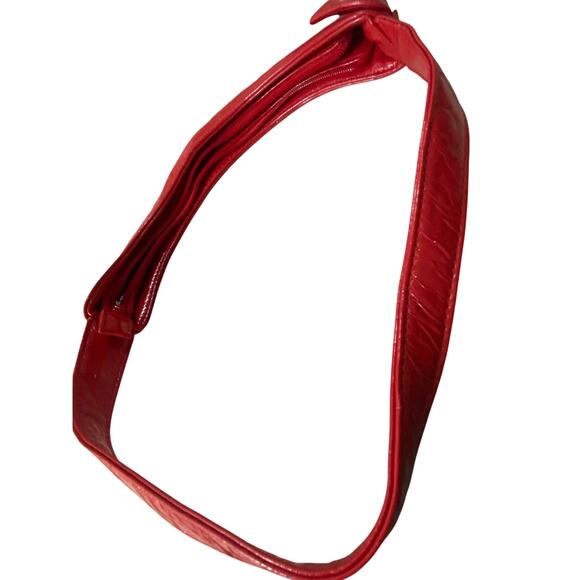 Vera Bradley Hobo Purse Frill Hotsy Totsy Collection Red Trim Waterproof RETIRED - Picture 13 of 15